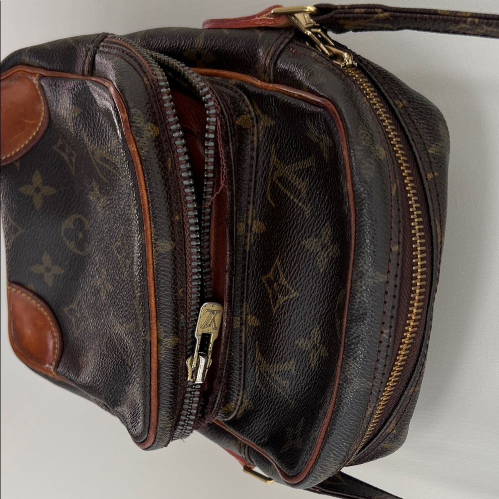 Louis Vuitton Vintage Amazon Monogram Brown Crossbody Bag - Picture 10 of 15